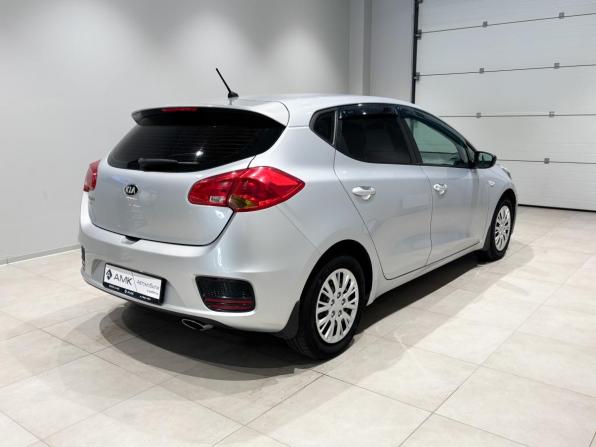 Kia Ceed II Рестайлинг с пробегом 2015 года, цена 799 241 рубль, 188720 км, хэтчбек, Автокод Объявления