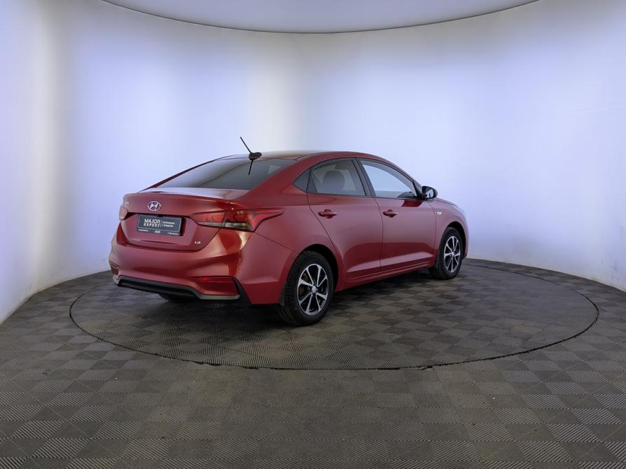 Hyundai Solaris II Москва  - изображение 5
