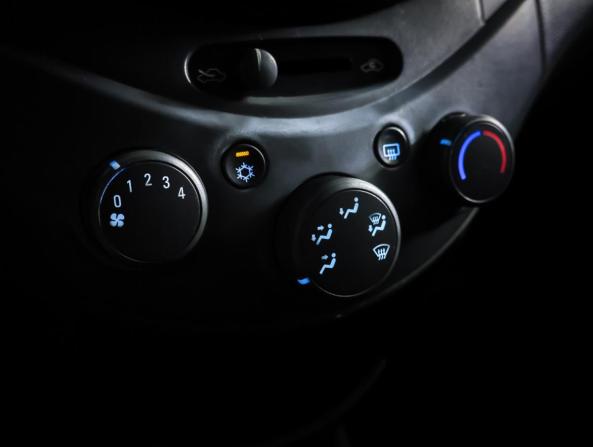 Chevrolet Spark III с пробегом 2011 года, цена 390 000 рублей, 243150 км, хэтчбек, Автокод Объявления