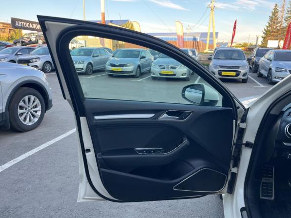 Audi A3 III (8V) с пробегом 2014 года, цена 1 570 000 рублей, 222040 км, седан, Автокод Объявления