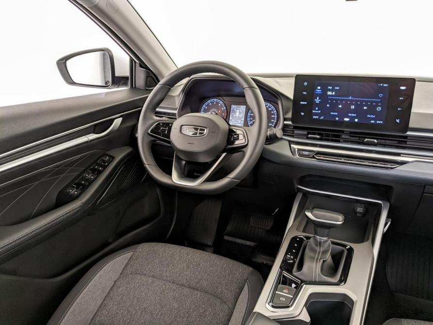 Geely Emgrand II Москва  - изображение 26