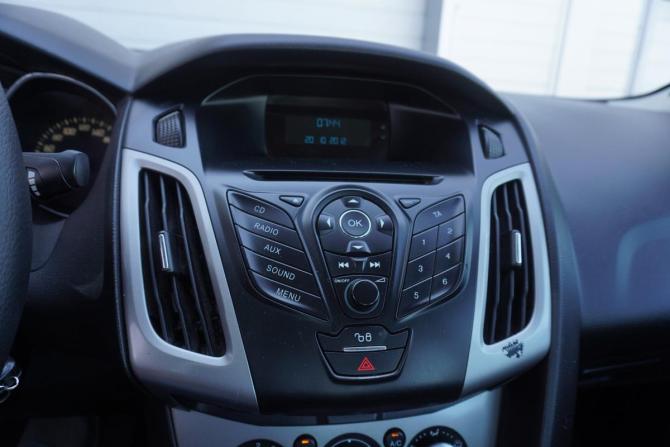 Ford Focus III с пробегом 2012 года, цена 675 000 рублей, 222187 км, седан, Автокод Объявления