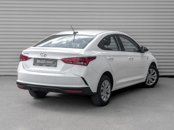 Hyundai Solaris II Рестайлинг с пробегом 2022 года, цена 1 650 000 рублей, 76792 км, седан, Автокод Объявления