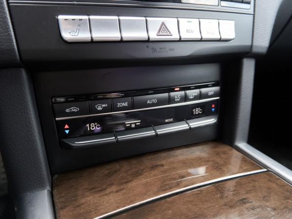 Mercedes-Benz E-Класс IV (W212 S212 C207) Рестайлинг с пробегом 2014 года, цена 1 890 000 рублей, 202057 км, седан, Автокод Объявления