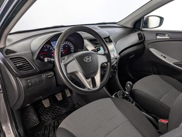 Hyundai Solaris I с пробегом 2011 года, цена 660 000 рублей, 188415 км, седан, Автокод Объявления