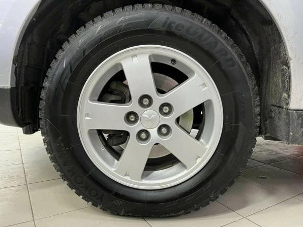 Mitsubishi Outlander II Рестайлинг с пробегом 2011 года, цена 930 000 рублей, 228687 км, внедорожник, Автокод Объявления