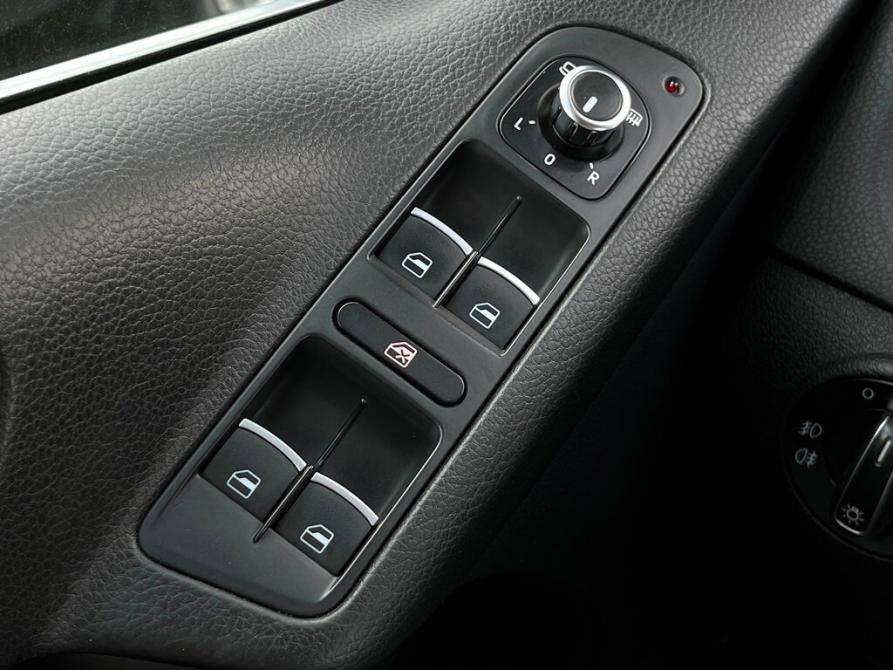 Volkswagen Tiguan I Рестайлинг Санкт-Петербург  - изображение 21