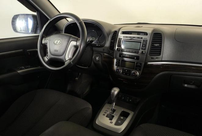 Hyundai Santa Fe II Рестайлинг с пробегом 2012 года, цена 1 300 000 рублей, 214695 км, внедорожник, Автокод Объявления