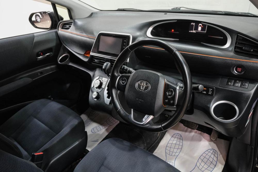 Toyota Sienta II Новокузнецк  - изображение 16