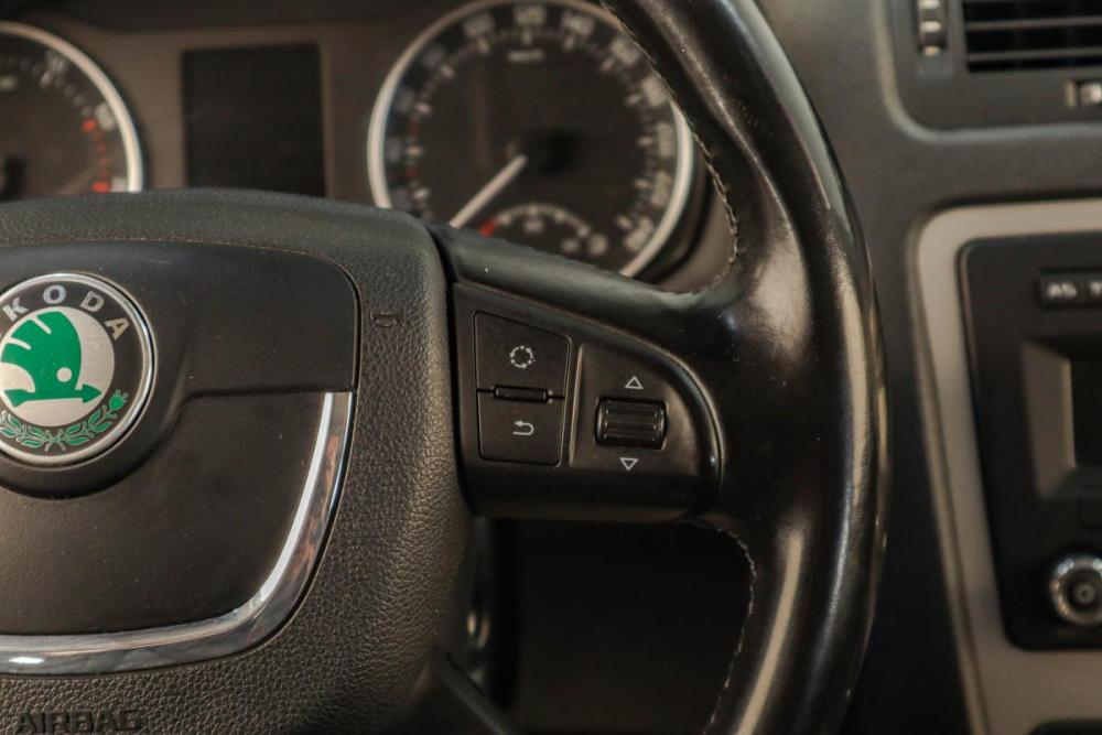 Skoda Octavia II (A5) Рестайлинг Челябинск  - изображение 13