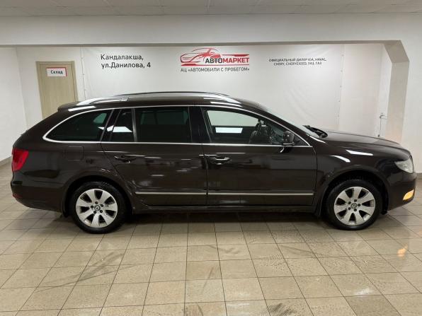 Skoda Superb II Рестайлинг с пробегом 2013 года, цена 899 000 рублей, 260700 км, универсал, Автокод Объявления