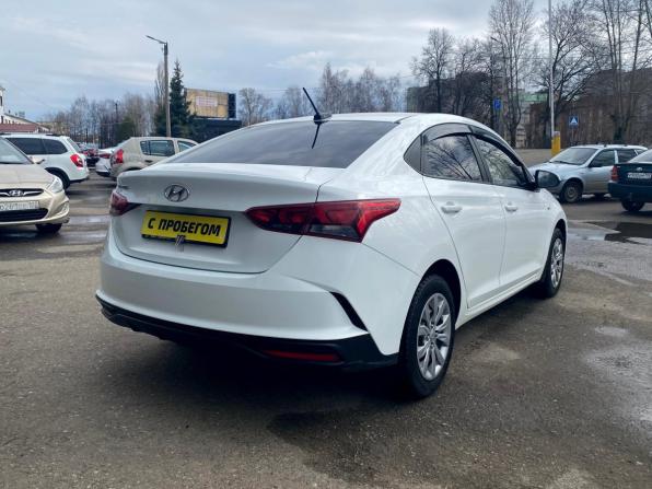 Hyundai Solaris II Рестайлинг с пробегом 2021 года, цена 1 299 000 рублей, 130000 км, седан, Автокод Объявления