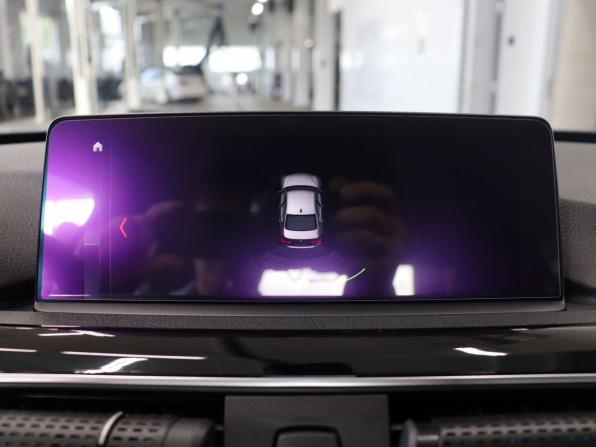 BMW 3 серии VI (F3x) Рестайлинг с пробегом 2018 года, цена 2 990 000 рублей, 67185 км, седан, Автокод Объявления