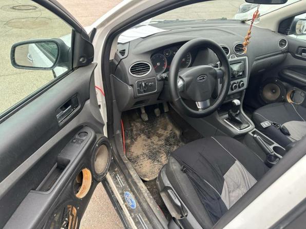 Ford Focus II с пробегом 2007 года, цена 295 000 рублей, 207599 км, хэтчбек, Автокод Объявления