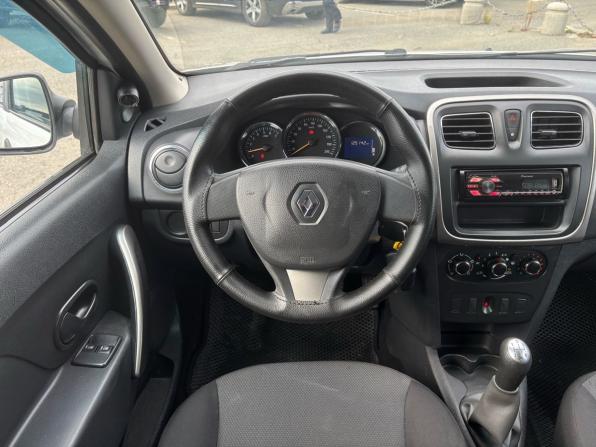 Renault Logan II с пробегом 2014 года, цена 579 000 рублей, 125140 км, седан, Автокод Объявления