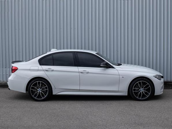BMW 3 серии VI (F3x) Рестайлинг с пробегом 2016 года, цена 2 359 000 рублей, 185681 км, седан, Автокод Объявления