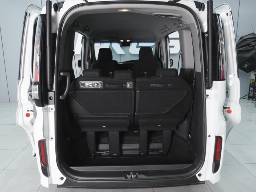 Honda Stepwgn V Рестайлинг Ростов-на-Дону  - изображение 22