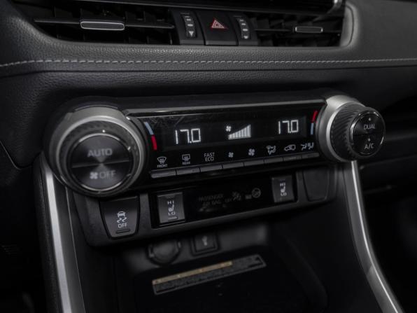 Toyota RAV4 V (XA50) с пробегом 2020 года, цена 3 290 000 рублей, 58512 км, внедорожник, Автокод Объявления