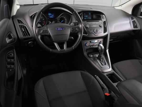Ford Focus III Рестайлинг с пробегом 2015 года, цена 1 097 000 рублей, 103186 км, хэтчбек, Автокод Объявления