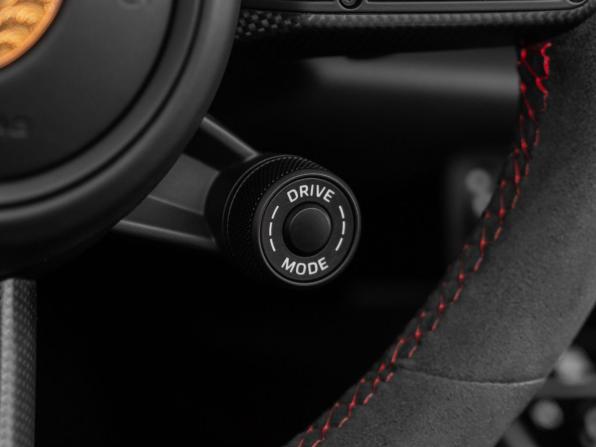 Porsche 911 VIII (992) с пробегом 2021 года, цена 22 950 000 рублей, 8423 км, купе, Автокод Объявления