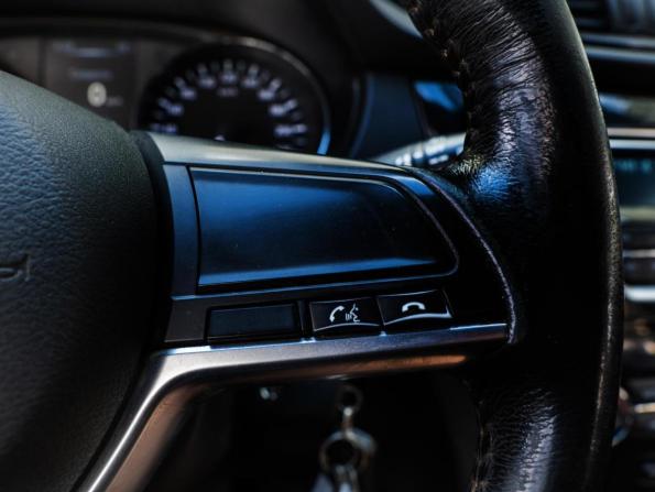 Nissan Qashqai II с пробегом 2019 года, цена 1 365 000 рублей, 133885 км, внедорожник, Автокод Объявления