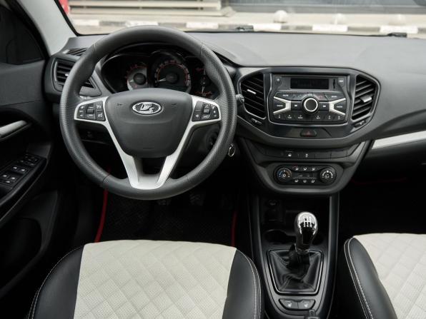Lada (ВАЗ) Vesta I с пробегом 2021 года, цена 898 000 рублей, 143564 км, седан, Автокод Объявления