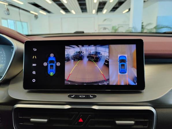 Geely Coolray I с пробегом 2023 года, цена 1 799 000 рублей, 68687 км, внедорожник, Автокод Объявления