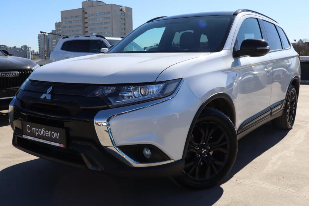 Mitsubishi Outlander III Рестайлинг 3 Санкт-Петербург  - изображение 3