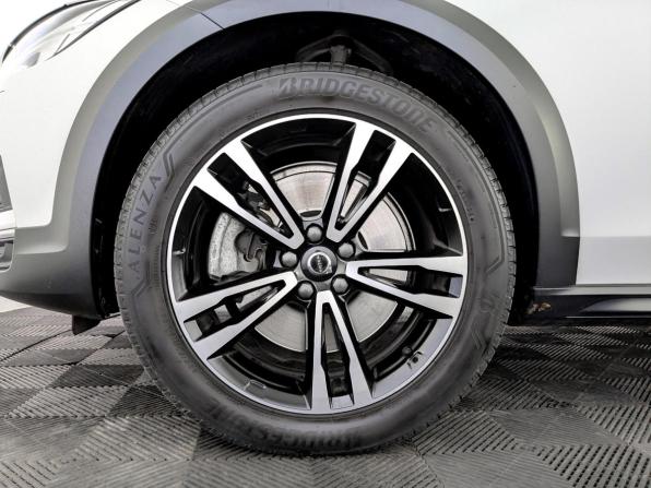 Volvo V90 Cross Country I Рестайлинг с пробегом 2021 года, цена 4 400 000 рублей, 75544 км, универсал, Автокод Объявления