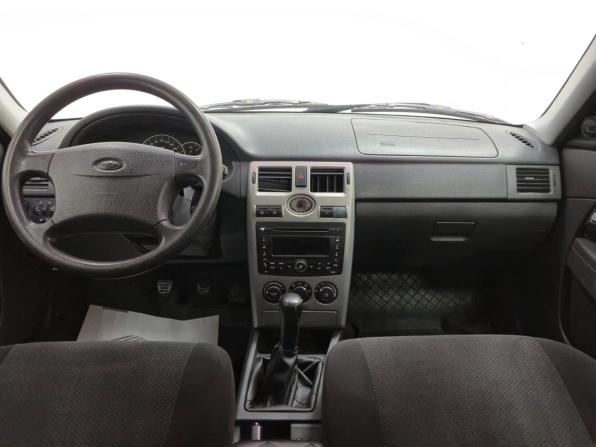 Lada (ВАЗ) Priora I с пробегом 2011 года, цена 260 000 рублей, 281492 км, хэтчбек, Автокод Объявления