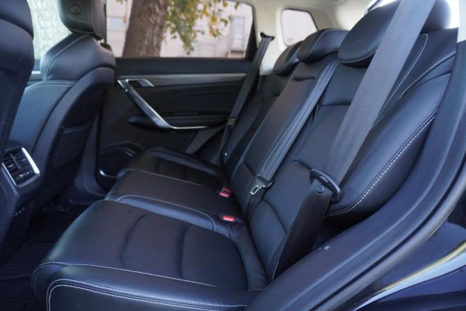 Geely Atlas Pro с пробегом 2021 года, цена 1 921 000 рублей, 75988 км, внедорожник, Автокод Объявления