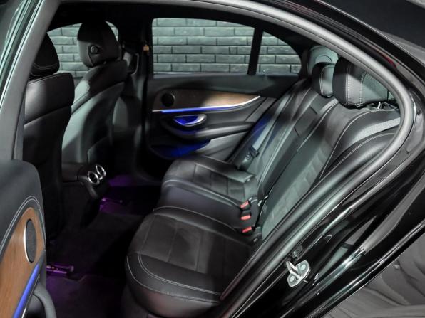 Mercedes-Benz E-Класс V (W213 S213 C238) с пробегом 2016 года, цена 3 330 000 рублей, 70851 км, седан, Автокод Объявления