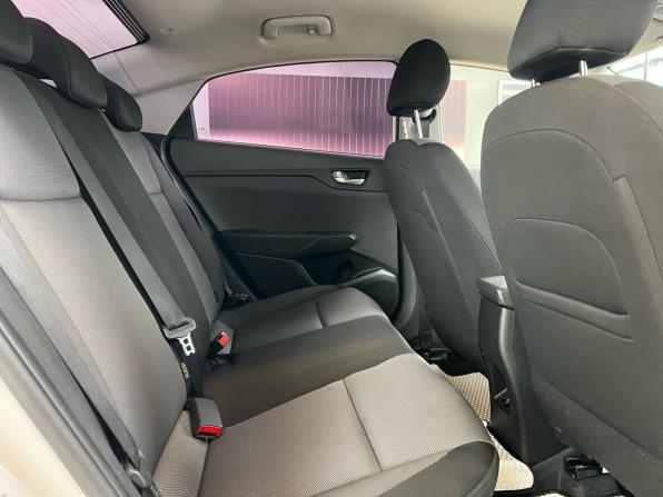 Hyundai Solaris II Рестайлинг с пробегом 2021 года, цена 1 579 000 рублей, 85549 км, седан, Автокод Объявления