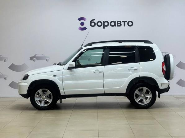 Chevrolet Niva I Рестайлинг с пробегом 2018 года, цена 860 000 рублей, 98771 км, внедорожник, Автокод Объявления