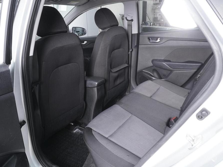Hyundai Solaris II Ростов-на-Дону  - изображение 11