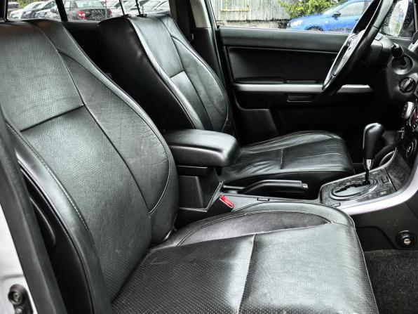 Suzuki Grand Vitara II Рестайлинг 2 с пробегом 2012 года, цена 1 260 000 рублей, 245469 км, внедорожник, Автокод Объявления