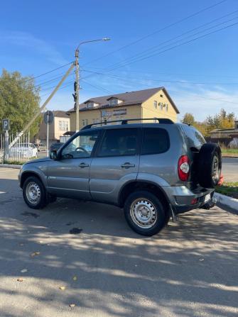 Chevrolet Niva I Рестайлинг с пробегом 2014 года, цена 360 000 рублей, 140000 км, внедорожник, Автокод Объявления