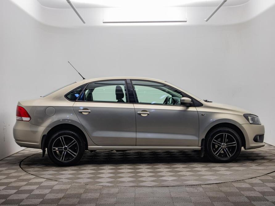 Volkswagen Polo V Москва  - изображение 6