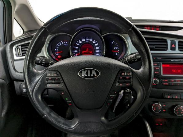 Kia Ceed II с пробегом 2013 года, цена 940 000 рублей, 127491 км, универсал, Автокод Объявления
