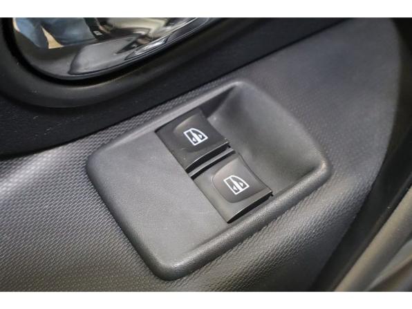 Renault Sandero II с пробегом 2017 года, цена 810 000 рублей, 175409 км, хэтчбек, Автокод Объявления