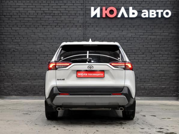 Toyota RAV4 V (XA50) с пробегом 2021 года, цена 3 400 000 рублей, 81535 км, внедорожник, Автокод Объявления