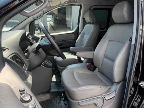 Hyundai Grand Starex I Рестайлинг 2 с пробегом 2020 года, цена 3 449 000 рублей, 113536 км, минивэн, Автокод Объявления