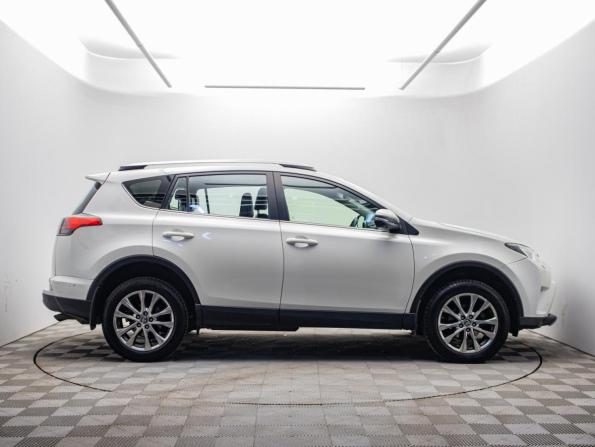 Toyota RAV4 IV (XA40) Рестайлинг с пробегом 2017 года, цена 2 295 000 рублей, 166663 км, внедорожник, Автокод Объявления