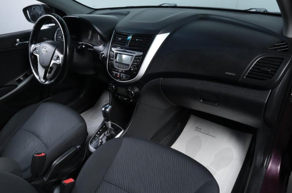 Hyundai Solaris I Челябинск  - изображение 17