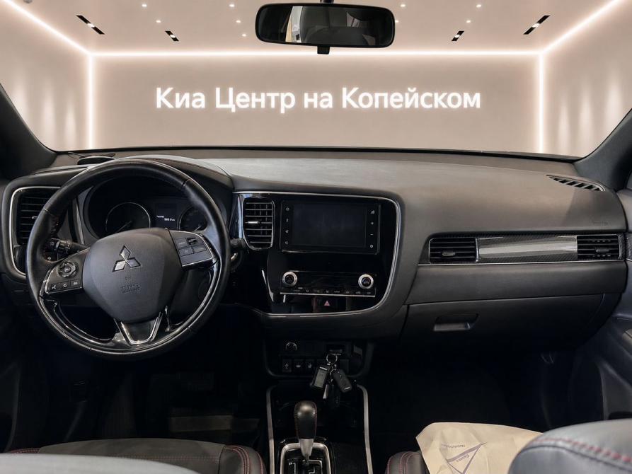 Mitsubishi Outlander III Рестайлинг 3 Челябинск  - изображение 4