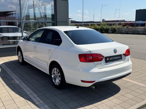 Volkswagen Jetta VI с пробегом 2014 года, цена 620 000 рублей, 271099 км, седан, Автокод Объявления