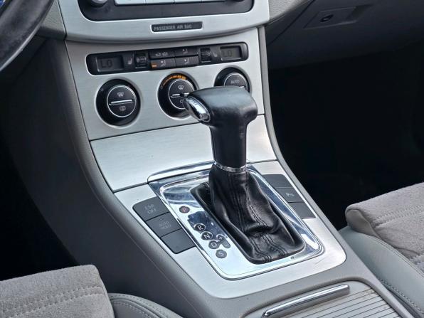Volkswagen Passat B6 с пробегом 2008 года, цена 600 000 рублей, 163376 км, седан, Автокод Объявления