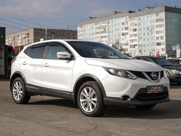 Nissan Qashqai II с пробегом 2018 года, цена 1 799 000 рублей, 131670 км, внедорожник, Автокод Объявления