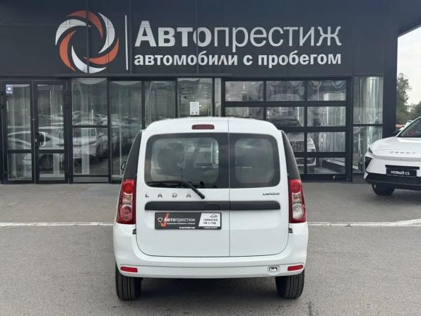 Lada (ВАЗ) Largus I Рестайлинг с пробегом 2024 года, цена 1 533 000 рублей, 87 км, универсал, Автокод Объявления