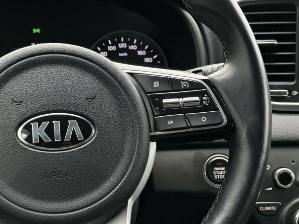 Kia Sportage IV Рестайлинг с пробегом 2019 года, цена 2 169 000 рублей, 52000 км, внедорожник, Автокод Объявления